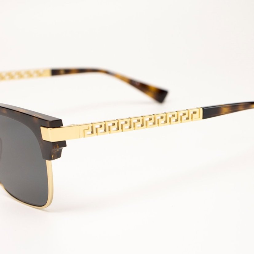 Slnečné okuliare Versace VE4447 108 87 4.