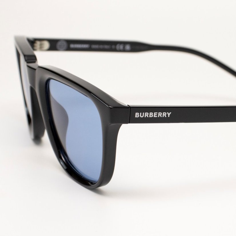 Sluneční brýle Burberry BE4381U 300172 4.
