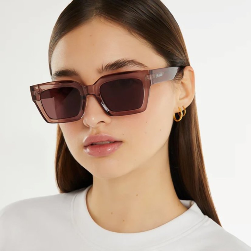 slunecni bryle d franklin tokyo brown brown modelka
