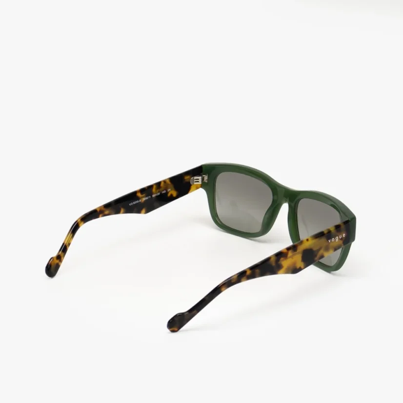Slnečné okuliare Vogue VO5530S 309211