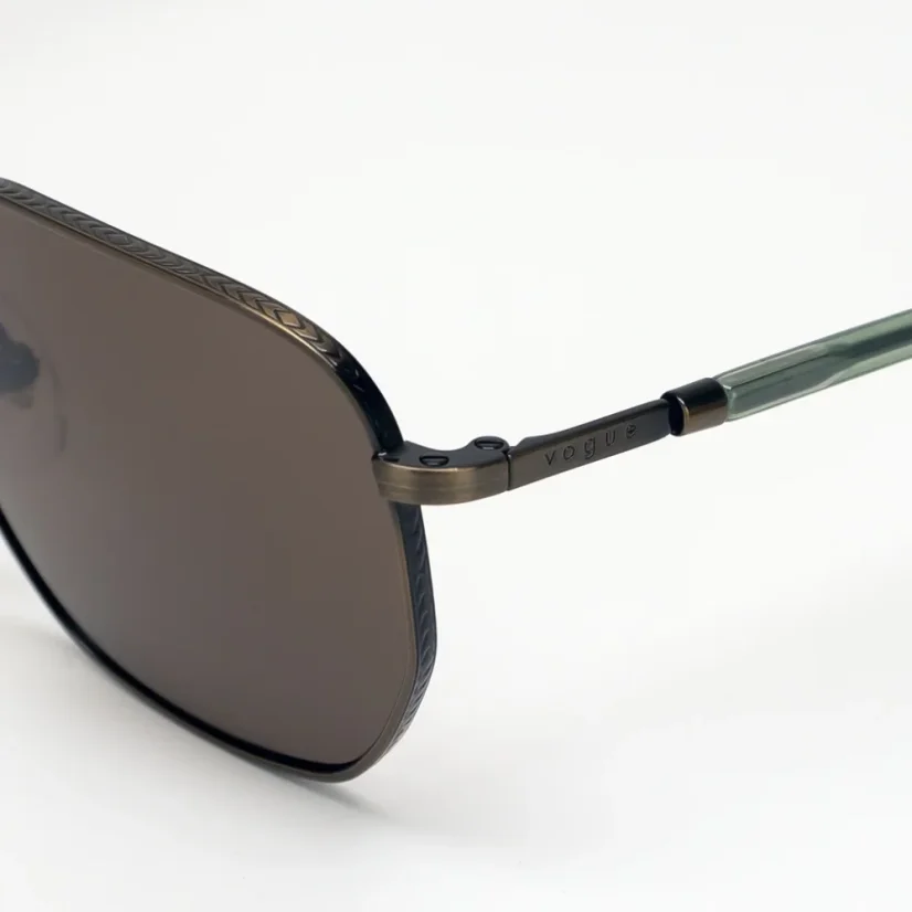 Slnečné okuliare Vogue VO4257S 513773